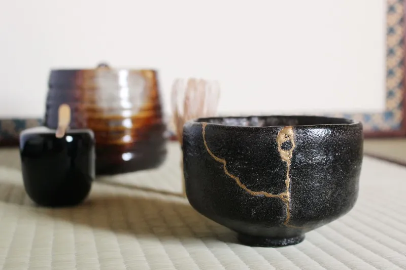 目利きのプロが遺品を丁寧に仕分け